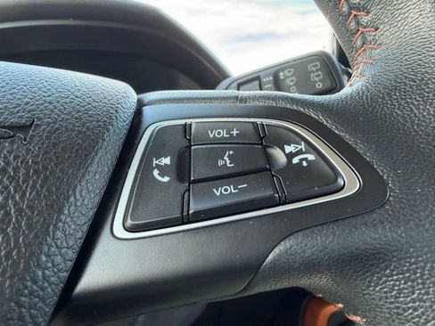 Used 2021 Ford EcoSport SE w/ SE Convenience Package image 20