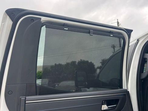 Used 2023 Toyota Tundra Platinum image 17