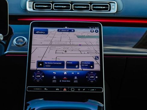 Used 2024 Mercedes-Benz S 580 S 580 image 16