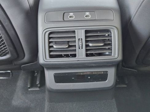 Certified 2025 Audi Q5 Premium Plus w/ Premium Plus image 36