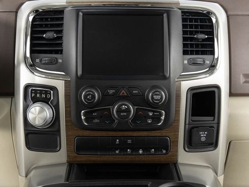 Used 2015 RAM 1500 Laramie w/ Convenience Group image 35