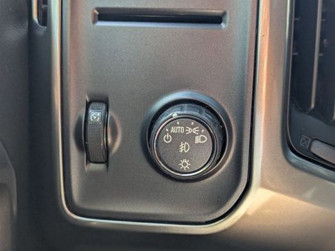 Used 2018 Chevrolet Silverado 1500 LT w/ All Star Edition image 14