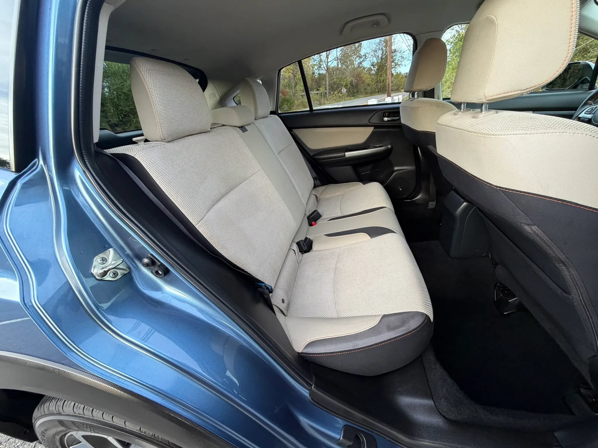 Used 2016 Subaru Crosstrek 2.0i Premium AWD/4WD image 18