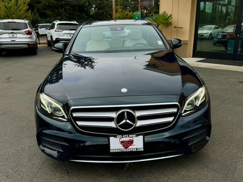 Used 2017 Mercedes-Benz E 300 image 2