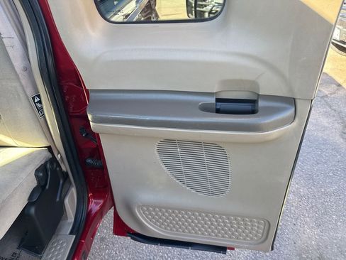 Used 2001 Ford F250 XLT image 15