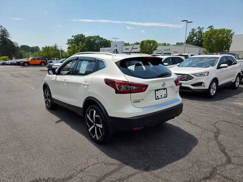 Used 2022 Nissan Rogue Sport SL AWD/4WD image 6