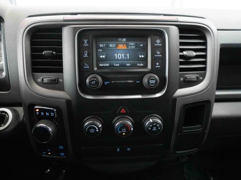 Used 2018 RAM 1500 Express w/ Express Value Package image 16