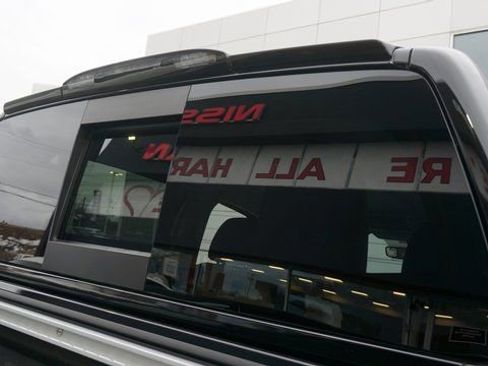 Used 2024 Nissan Titan SV w/ SV Convenience Package image 50