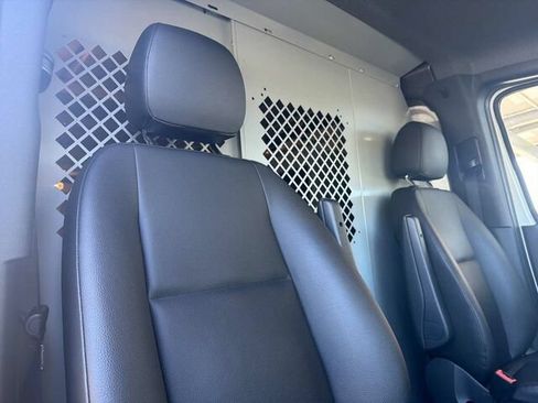 Used 2021 Mercedes-Benz Sprinter 2500 image 20