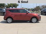 Used 2024 Kia Soul S image 3