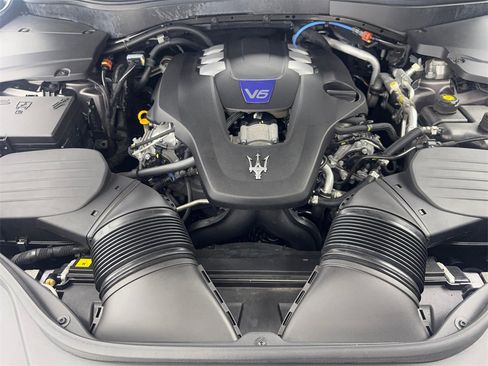 Used 2022 Maserati Levante Modena image 78