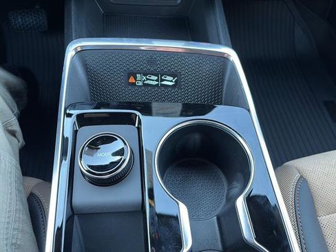 New 2026 Chevrolet Equinox ACTIV w/ Convenience Package III image 27