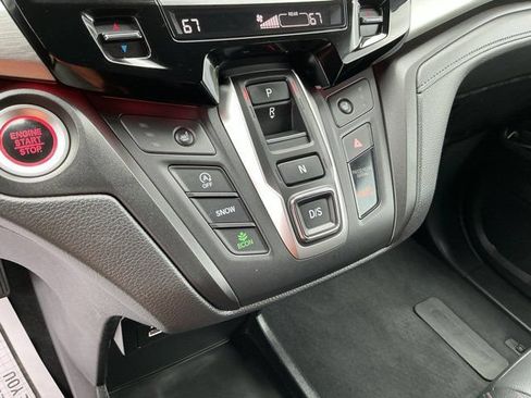Used 2025 Honda Odyssey Sport-L image 24