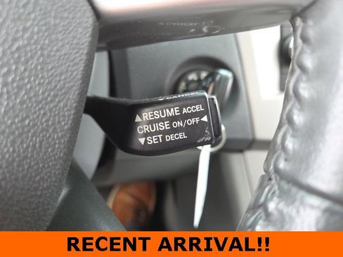 Used 2008 Chrysler Sebring Limited w/ Luxury Group image 36