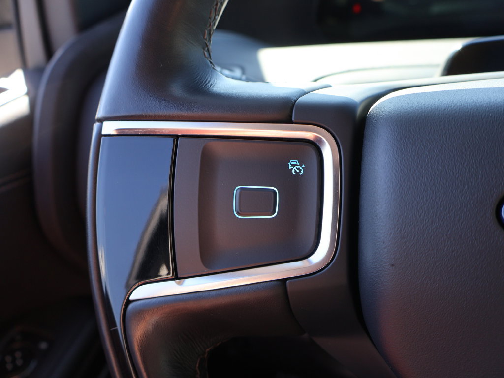 Used 2025 Ford Expedition Platinum AWD/4WD image 30