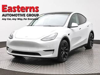 Used 2022 Tesla Model Y Long Range video 1