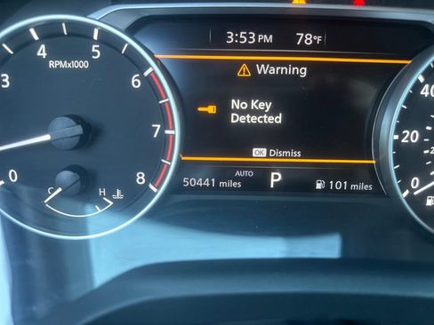 Used 2024 Nissan Rogue SV AWD/4WD image 12