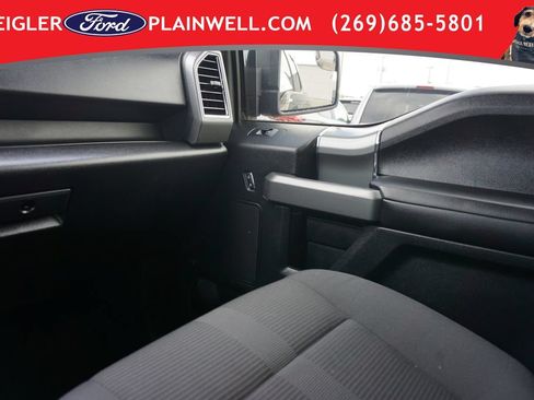 Used 2016 Ford F150 XLT w/ Equipment Group 302A Luxury AWD/4WD image 32