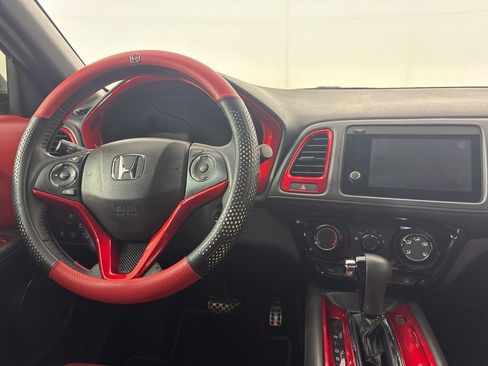 Used 2020 Honda HR-V Sport image 21