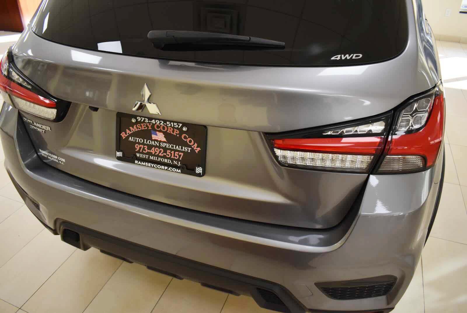 Used 2024 Mitsubishi Outlander Sport LE AWD/4WD image 51