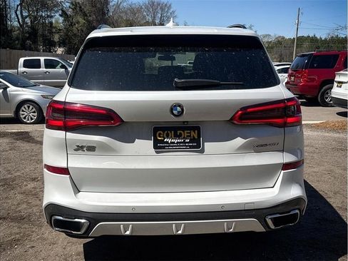 Used 2019 BMW X5 xDrive40i w/ M Sport Package AWD/4WD image 9