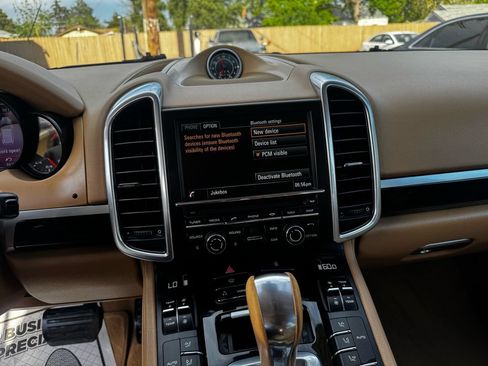 Used 2013 Porsche Cayenne AWD/4WD image 13
