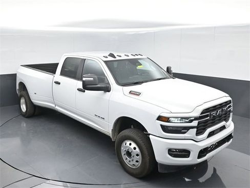 New 2026 RAM 3500 Big Horn image 32