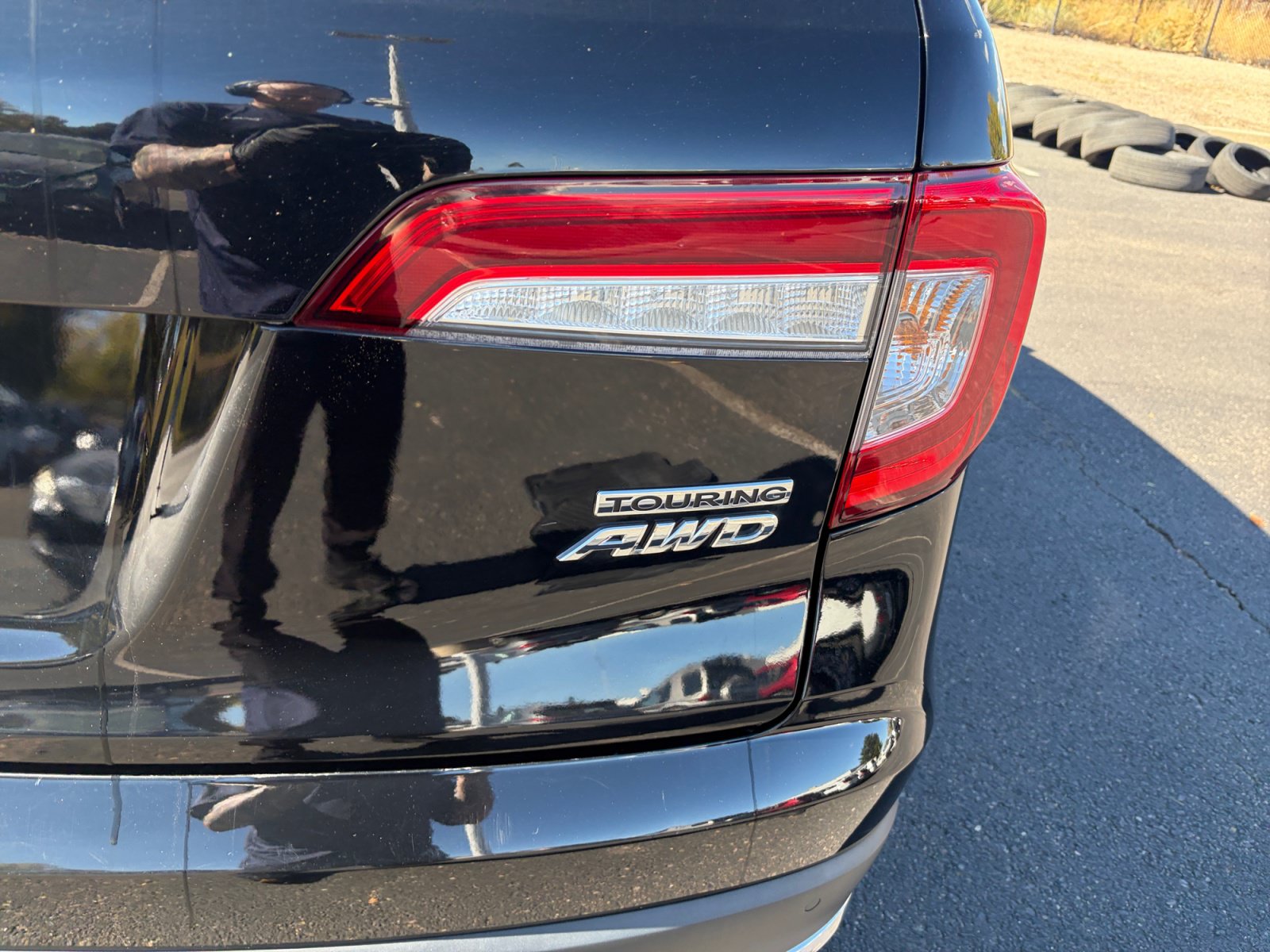 Used 2020 Honda Pilot Touring image 23