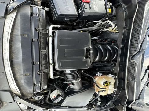 Used 2022 Chevrolet Tahoe RST w/ Luxury Package image 10