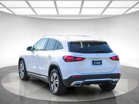 Certified 2025 Mercedes-Benz GLA 250 GLA 250 image 2