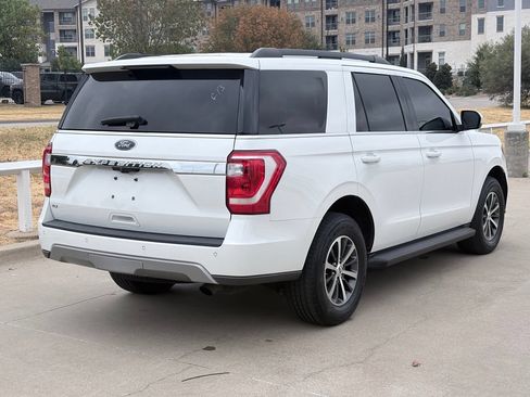 Used 2020 Ford Expedition XLT RWD image 4