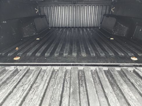 Used 2019 Toyota Tacoma Limited image 5