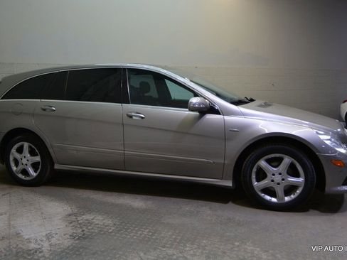 Used 2009 Mercedes-Benz R 320 BlueTEC 4MATIC image 34