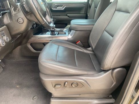 Used 2023 Chevrolet Silverado 1500 LTZ AWD/4WD image 11