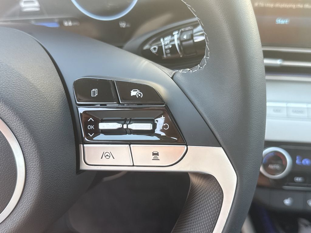 New 2026 Hyundai Elantra Limited FWD image 21