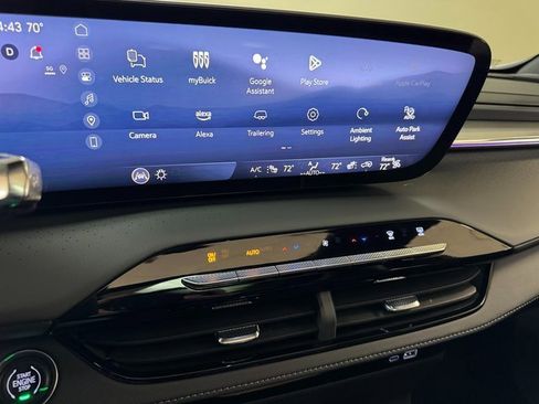 Used 2025 Buick Enclave Avenir w/ Super Cruise Package image 14