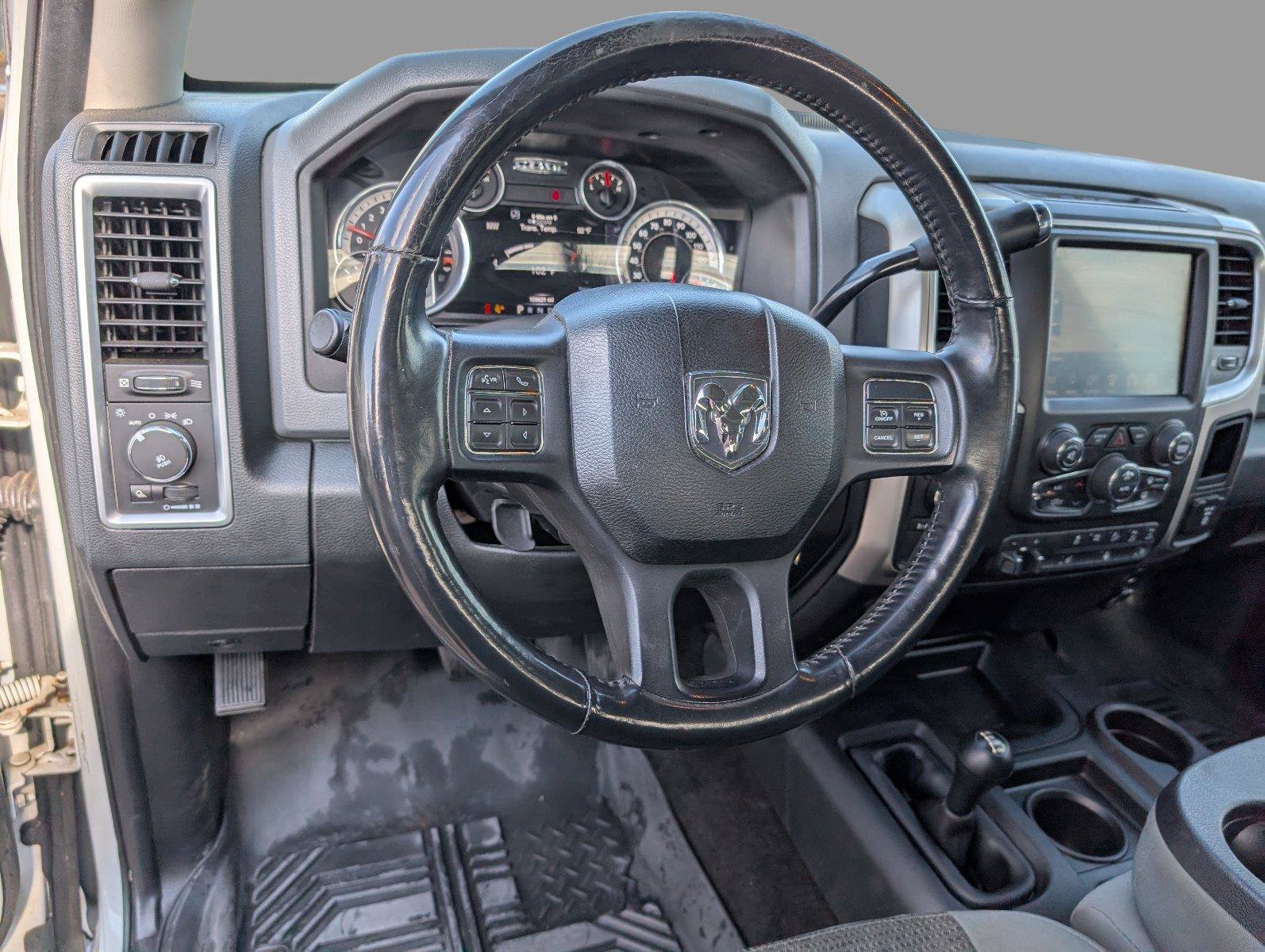 Used 2016 RAM 2500 Power Wagon w/ Luxury Group AWD/4WD image 4