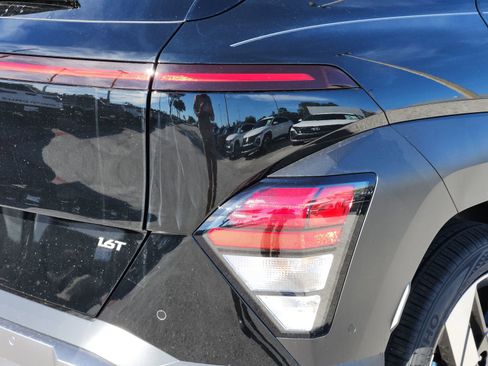 New 2026 Hyundai Kona Limited image 7