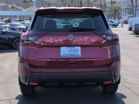 New 2026 Nissan Rogue Dark Armor FWD image 4