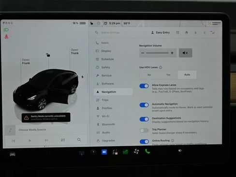 Used 2023 Tesla Model Y Long Range AWD/4WD image 30