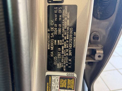 Used 2025 Kia K4 FWD image 28