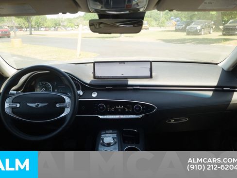 Used 2025 Genesis GV70 2.5T AWD/4WD image 21