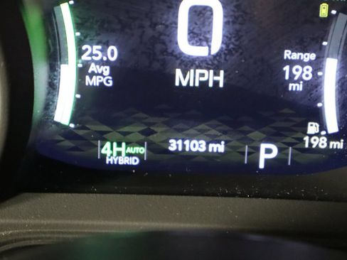 Used 2024 Jeep Wrangler Unlimited Sahara w/ Technology Group AWD/4WD image 36