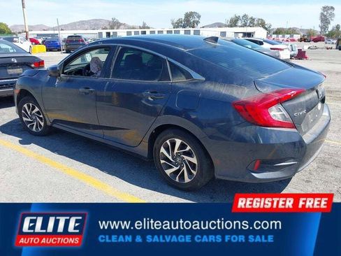 Used 2018 Honda Civic EX image 5