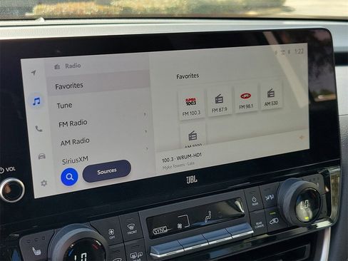 Used 2025 Toyota Grand Highlander AWD Hybrid image 26