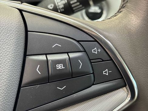 Used 2021 Cadillac XT5 Premium Luxury image 24