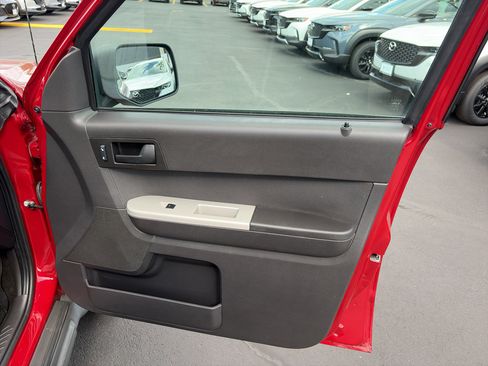Used 2009 Ford Escape XLT AWD/4WD image 19