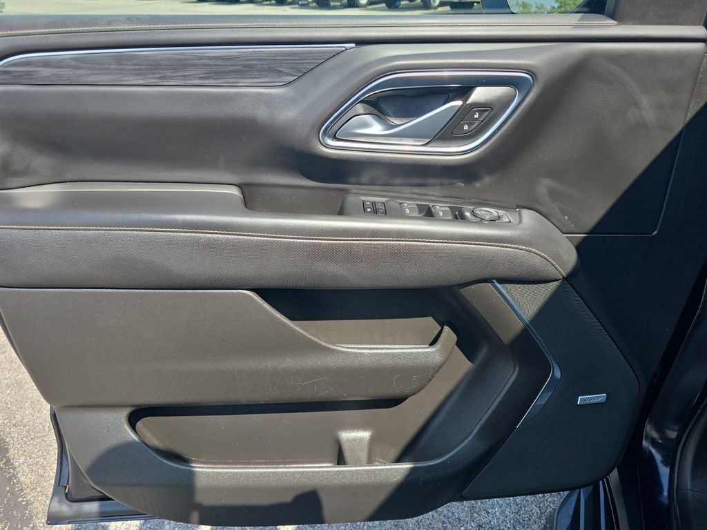 Used 2021 GMC Yukon SLT AWD/4WD image 24