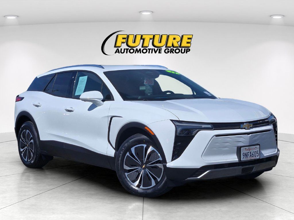 Used 2024 Chevrolet Blazer EV LT AWD/4WD image 1