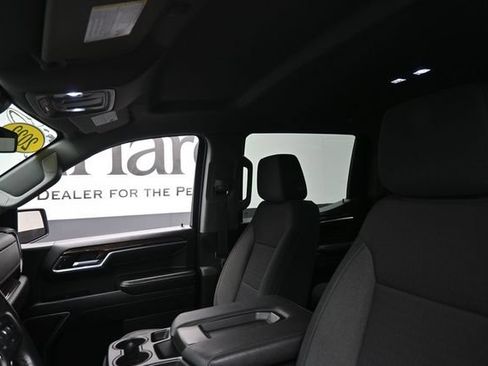 Used 2022 GMC Sierra 1500 SLE AWD/4WD image 18